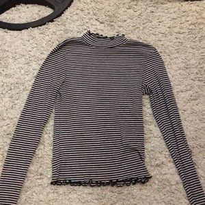 Derek heart long sleeve shirt